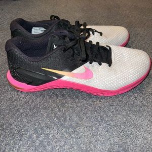 Nike Metcon 4 XD CrossFit training shoes